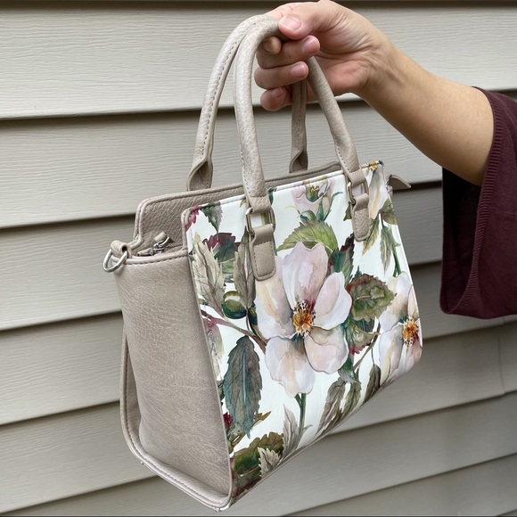 Floral Watercolour Print Handbag - Picture 8 of 9